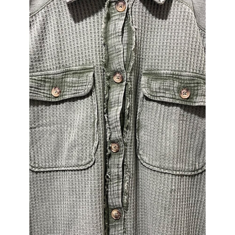NWT Briggs Women's Relaxed Fit Button Long Sleeve Waffle Shirt Green - Picture 7 of 13